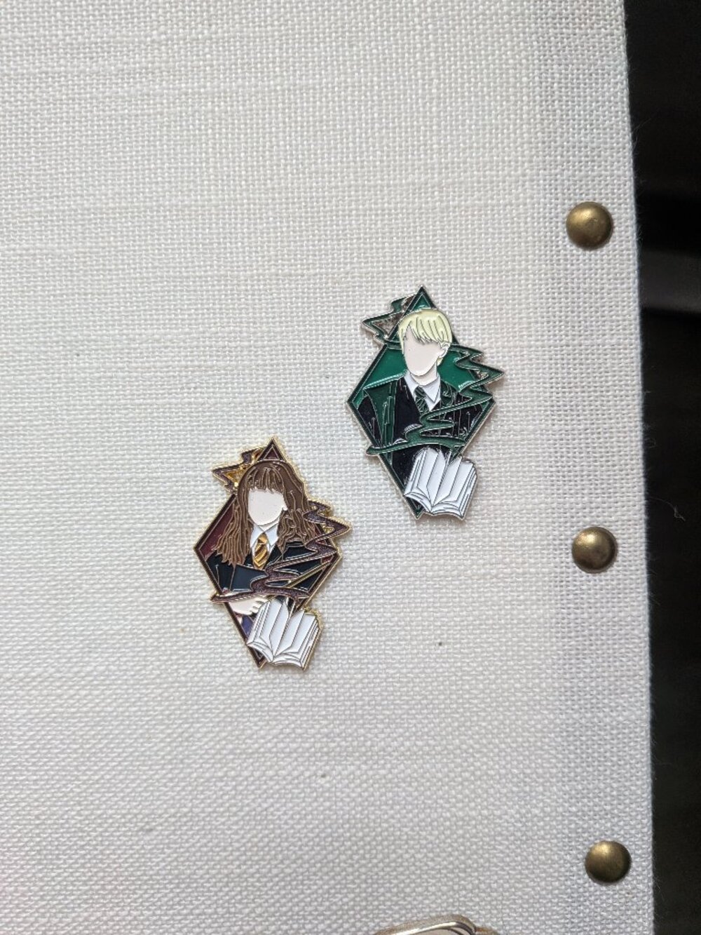 Dramione pin set